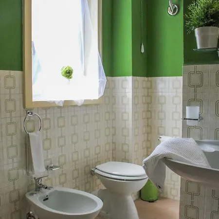 Guest house Retro