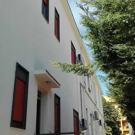 게스트하우스 Retro 4*