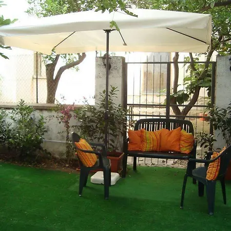 Guest house Retro